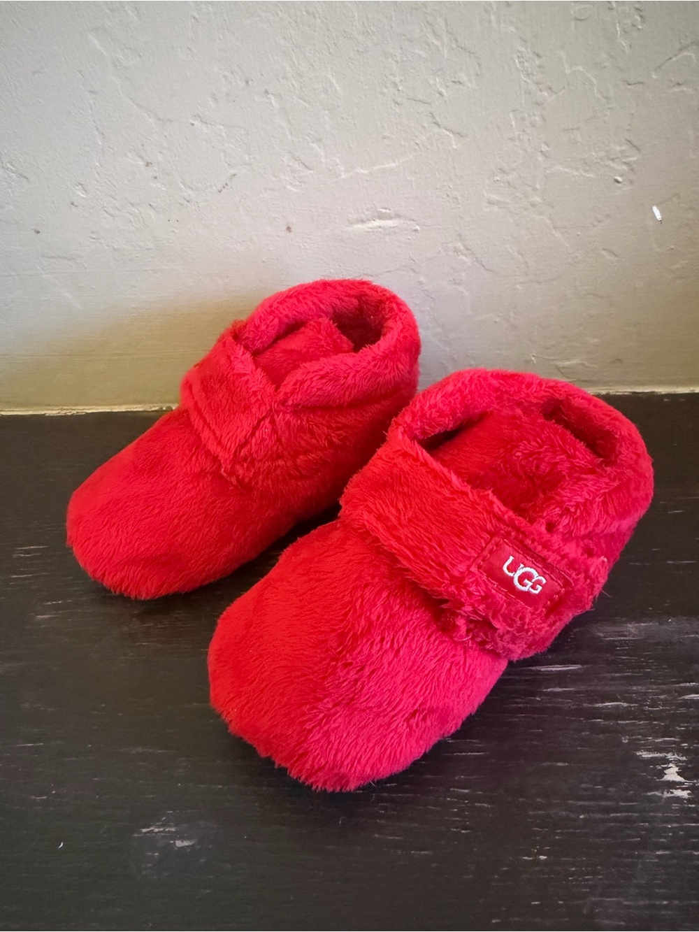 UGG Bixbee Shoes 4/5